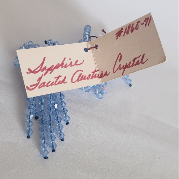 ⚜️VTG Austrian Crystal Sky Blue Beaded Dangle Earrings NWT - Picture 6 of 7